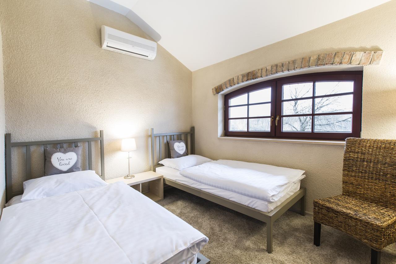 Apartamenty Za Murem พอซนาน ภายนอก รูปภาพ